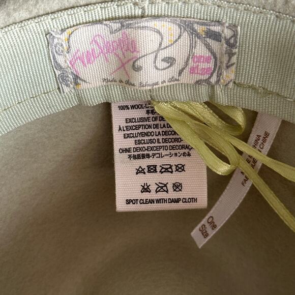 Free People 100% Wool Fedora Hat OS Pistacchio Green Wide Brim Hipster Boho